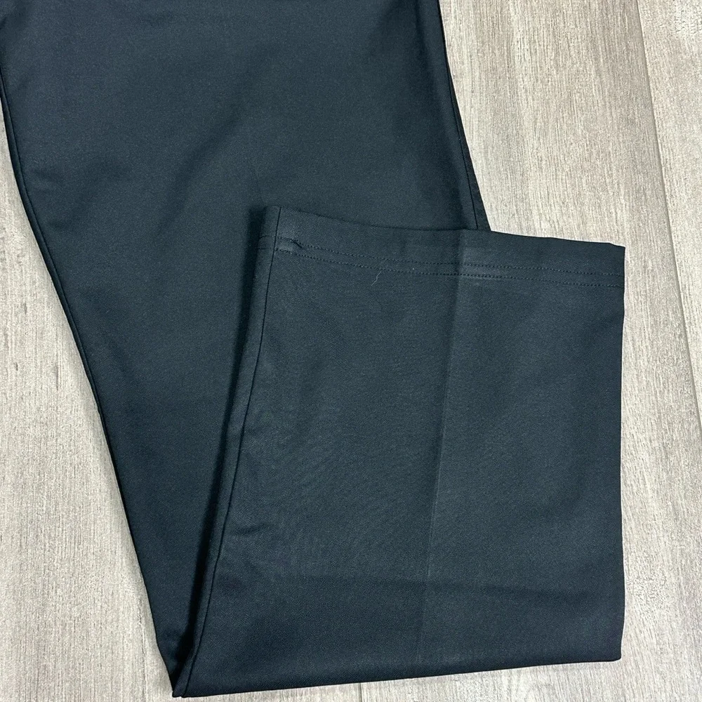 Men’s Champion 30 x 30 Golf Pants Chino Khakis Black Lightweight Active Straight